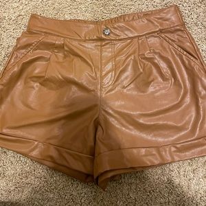 LEATHER SHORTS